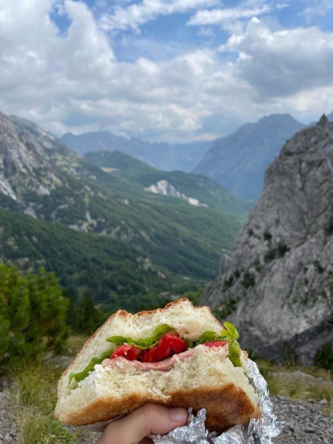 Guesthouse Skender Selimaj Валбона Экстерьер фото