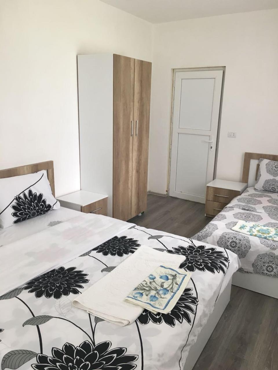 Guesthouse Skender Selimaj Валбона Экстерьер фото