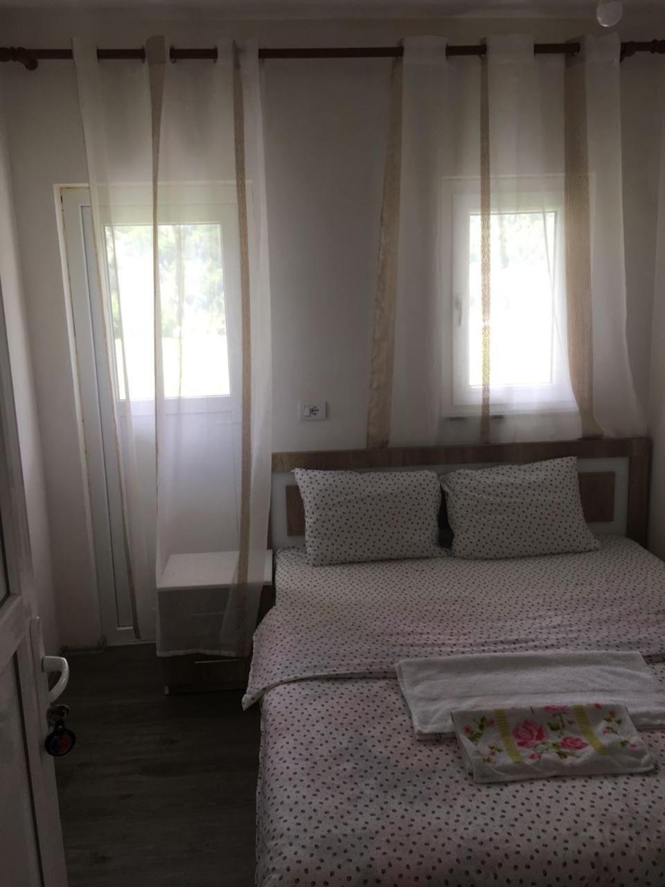 Guesthouse Skender Selimaj Валбона Экстерьер фото